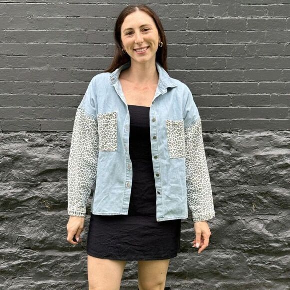 Denim Jacket Leopard Print Size Small - Picture 1 of 4
